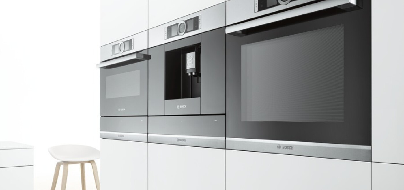 Der Bosch Serie 8 Backofen. Der Bosch Serie 8 Backofen.