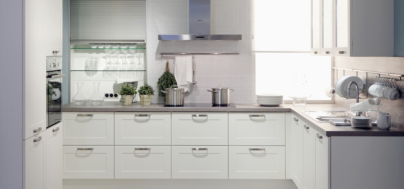 Das Bild der Küche vergrößert sich bei Drauf-Klick! Das Bild der Küche vergrößert sich bei Drauf-Klick!