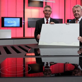 Foto: Schott und Miele Foto: Schott und Miele